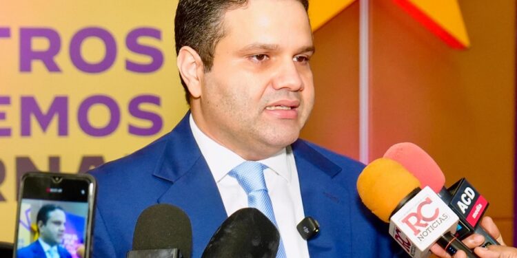 Richard Medina: EE.UU. venía anunciando aumento de los aranceles