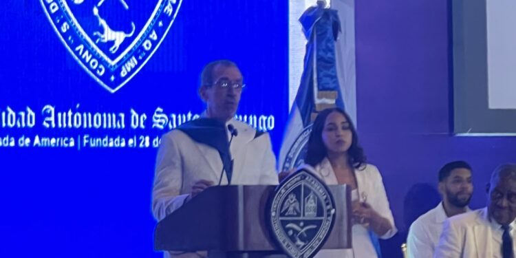 Jorge Asjana David asume la Rectoría de la UASD y promete una gestión de transformación en sus primeros 100 días