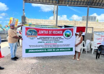 La caleta: desalojos tienen en zozobra a sus moradores. Amenazan llevar protesta a palacio