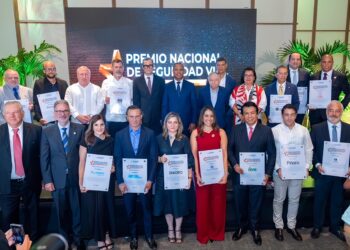 INTRANT reconoce a 13 empresas y lanza ofensiva para frenar los accidentes de tránsito