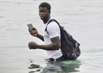 Se eleva a 57 los cadáveres recuperados en la costa de Ceuta
