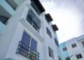 Presidente Abinader entrega 112 apartamentos en Boca Chica