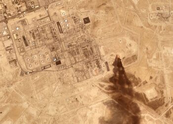 Irán lanza nuevos ataques con misiles mientras EEUU y Arabia Saudí atacan a milicias en Irak