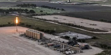 El petróleo de Texas baja un 0,53 %, hasta 84,01 dólares, pese al ataque de EE.UU. a Irán30 julio 2026
