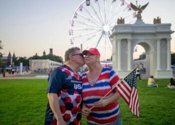 Fuegos artificiales, calor, política y el Mundial: EEUU celebra sus 250 años