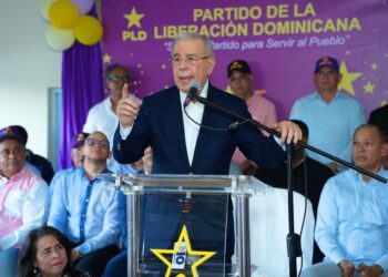 Danilo Medina: El Gobierno del PRM incrementa deuda del país a niveles sin precedentes