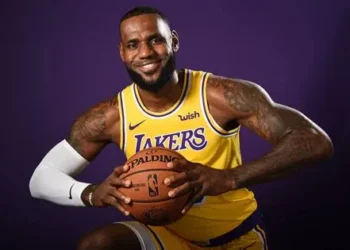 LeBron James se va a los 76ers de Filadelfia y dice que será su «última decisión»
