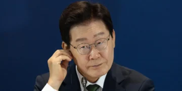 Presidente surcoreano visita Chile: «El acuerdo de libre comercio debe evolucionar»