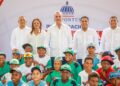 Presidente Abinader inaugura play en Samaná