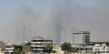 EEUU ataca otro buque mercante que intentaba romper el bloqueo de los puertos iraníes