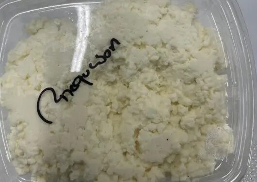 FDA retira queso de NY por riesgo de listeria; dominicanos lo consumen