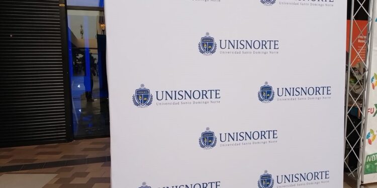 UNISNORTE celebra con éxito Torneo de Robótica en Plaza Colina Centro