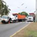Una prohibición ignorada por años la circulación de vehículos pesados por el malecón