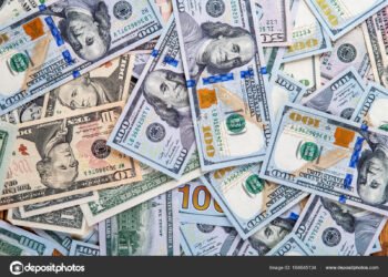 Dólar baja nueve centavos y se vende a RD$58.53 este martes en RD