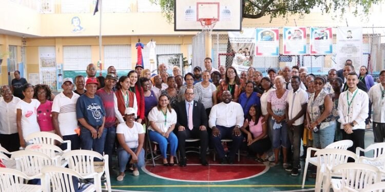 Defensa Pública juramenta 27 Embajadores de la Libertad en Las Cañitas