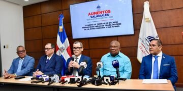Gobierno acuerda aumento de 20 % al salario mínimo de los trabajadores de la construcción
