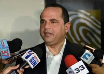 Fuerza del Pueblo exige a la JCE medidas urgentes para renovación de la cédula