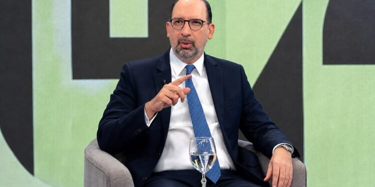Henry Merán: FP trabaja en un programa de gobierno que responda a las expectativas del país