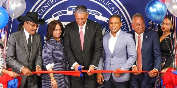 Consulado dominicano inaugura primera oficina autorizada por el Departamento de Estado de EE. UU. en El Bronx