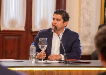 Gobierno amplía a 73 km la red de transporte masivo