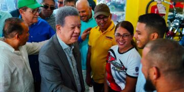 Leonel inicia en Montecristi consultas con sectores productivos del país