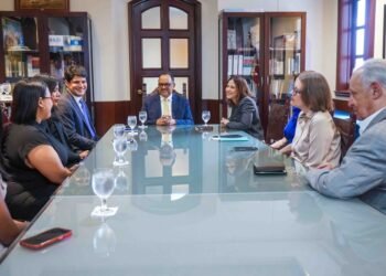 Ministerio de Justicia y UNIBE fortalecen cooperación en Justicia y Derechos Humanos