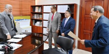 PLD entrega a la JCE el Padrón de miembros y militantes