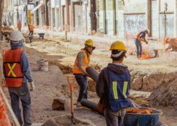 Zona Colonial patrimonio en crisis: Comerciantes aseguran obras golpean negocios