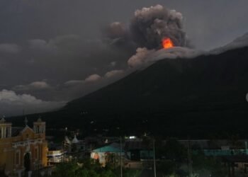 Guatemala en alerta por el incremento de actividad en el Volcán de Fuego