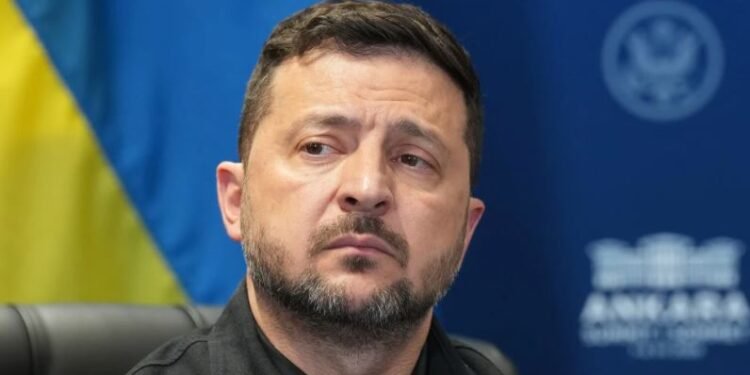 Zelenskyy detalla ruptura con el destituido ministro de Defensa