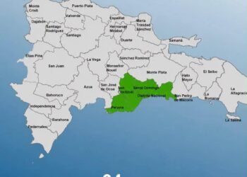 COE eleva a cuatro las provincias en alerta verde por lluvias asociadas a vaguada y onda tropical