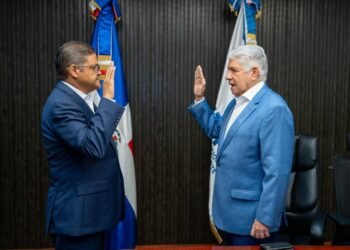 Méndez asume dirección del INTRANT con firme compromiso de hacer cumplir la ley