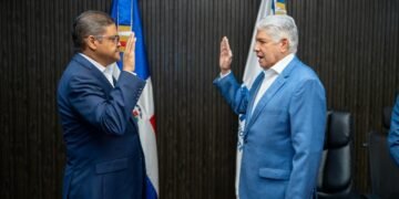 Méndez asume dirección del INTRANT con firme compromiso de hacer cumplir la ley