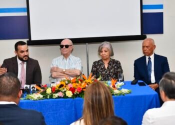 Hipólito lanza observatorio para fortalecer la democracia y la gobernanza