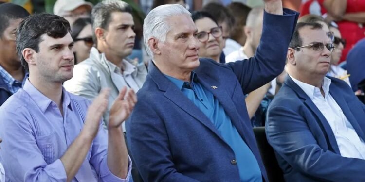Díaz-Canel desafía a EE.UU.: “Cuba no está al borde del colapso”