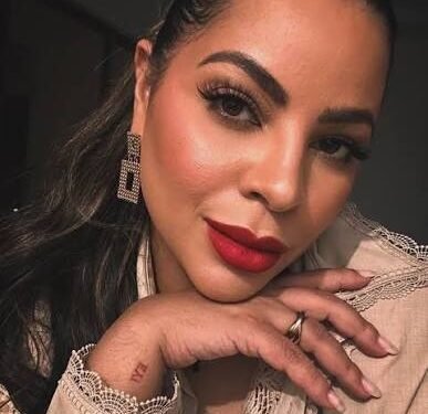 Yamilet González analiza la psicología del migrante en La Brújula