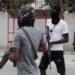Jefe de banda amenaza con matar más de 60 rehenes en Haití tras masacre que dejo 47 muertos