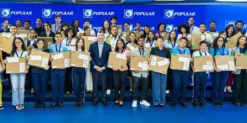 BP otorga 61 nuevas becas a jóvenes meritorios de escasos recursos