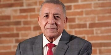 Diecom afirma cercanía de Abinader con periodistas se mantiene intacta