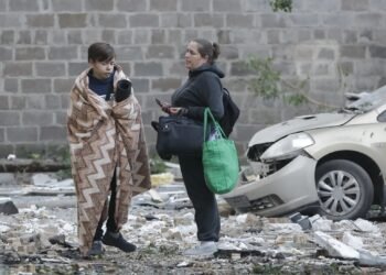 Ataque Ruso deja seis muertos y 91 heridos en centro comercial de Ucrania