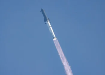 Restos de un cohete de SpaceX impactarán el miércoles contra la Luna