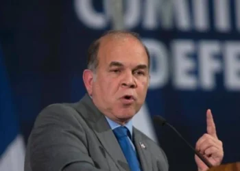 Pelegrin Castillo advierte crisis haitiana y anuncia iniciativa congresual para enfrentar lo que califica como “invasión y ocupación”