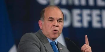 Pelegrin Castillo advierte crisis haitiana y anuncia iniciativa congresual para enfrentar lo que califica como “invasión y ocupación”