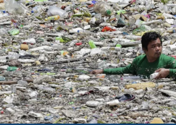 Lluvias monzónicas provocan inundaciones y acumulación de basura en Metro Manila