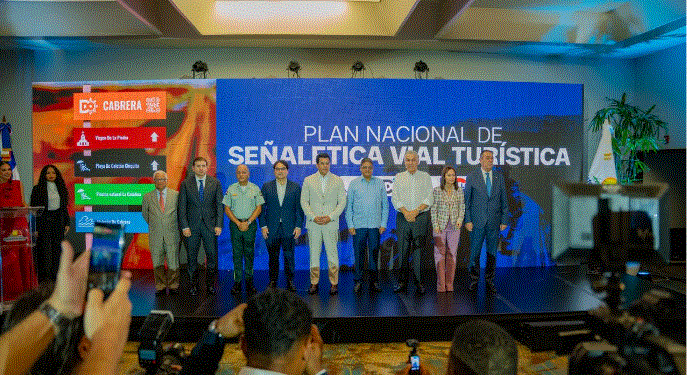 Turismo y RD Vial lanzan plan nacional de señalética turística
