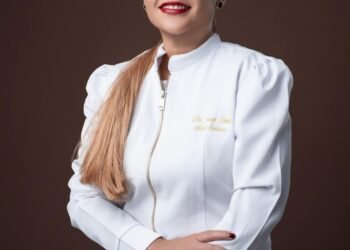 Jenny Olivero asume dirección del Hospital Jaime Mota, anuncia mejoras para transformar los servicios hospitalarios