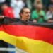 Zverev impulsa a Alemania al Final 8 de la Copa Davis