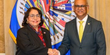 Cámara de Cuentas y la OEA firman acuerdo contra el soborno