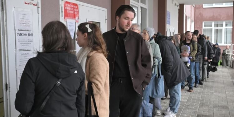 Concluyen las elecciones parlamentarias de Rusia