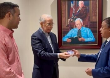 Danilo Medina y Johnny Pujols